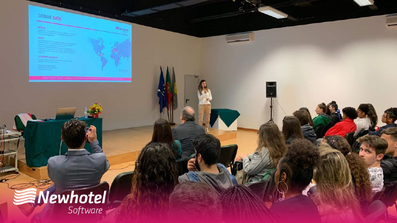 A convite da Escola Profissional Gustave Eiffel, a Newhotel Software participou nas Jornadas Técnicas de Software para Comércio e Serviços, promovidas pelo Curso Profissional de Técnico Comercial.